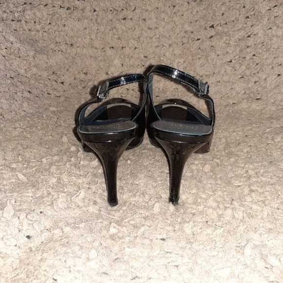 STUART WEITZMAN-Black Patent Leather Peep Toe-Stiletto-Sz 8-Excellent - Picture 5 of 7